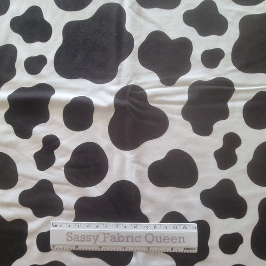 Cowhide, B&W LRG - Bamboo Lycra 250-260 gsm